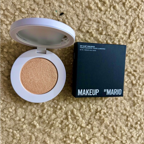 Makeup by Mario Radiant Highlighter - Soft Gold/HONEY